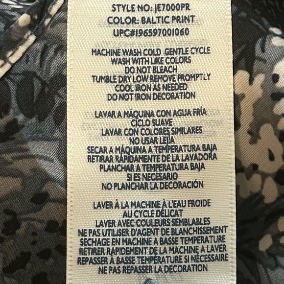 Joie sleeveless flowy top. Size XXL NWT - Picture 7 of 9